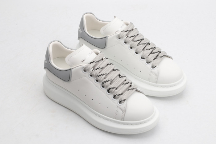 ale*d*r M*Q*en sole sneakers kickze-50