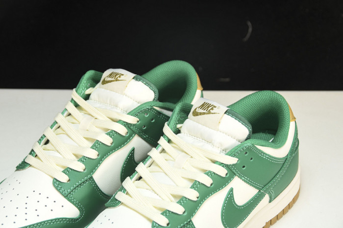 nike dunk low "green/gold" fb7173-131