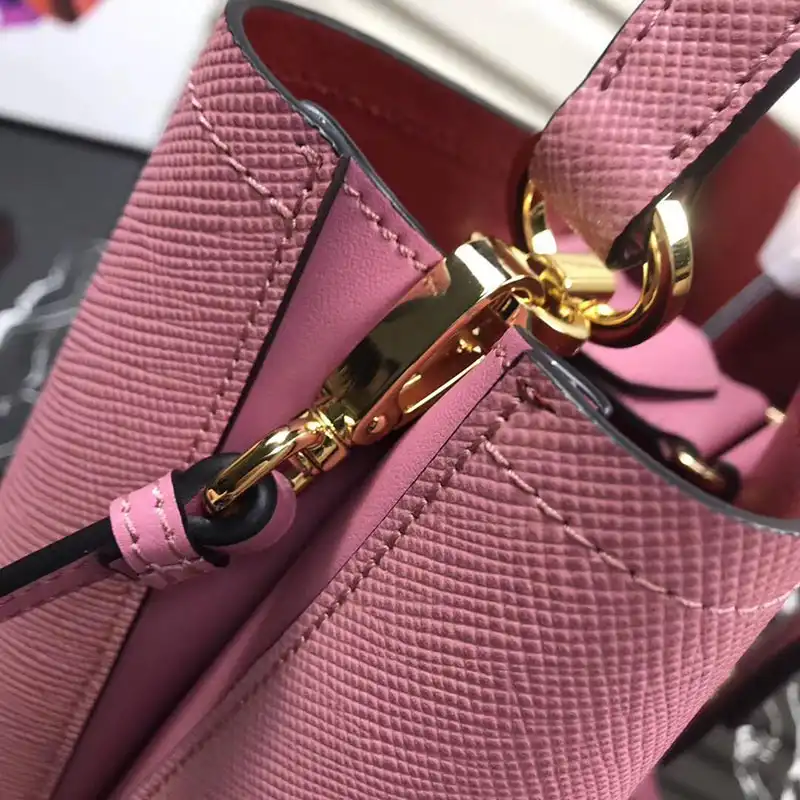 Pra*a bags 1907bp0022