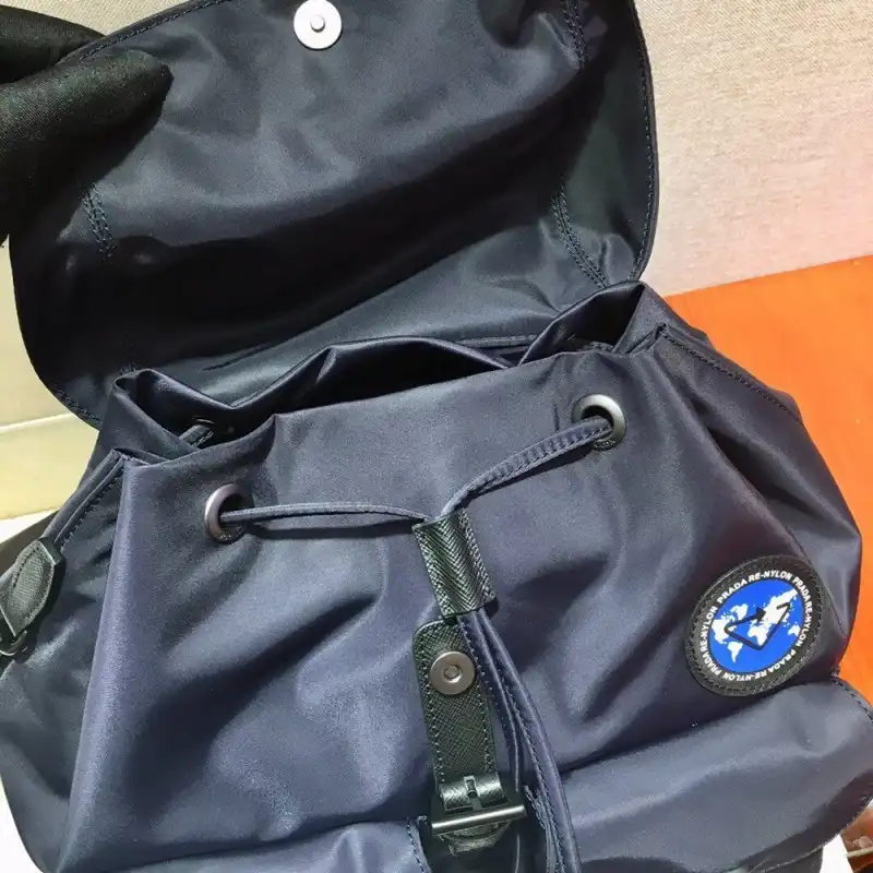 Pra*a bags 1910bb0003