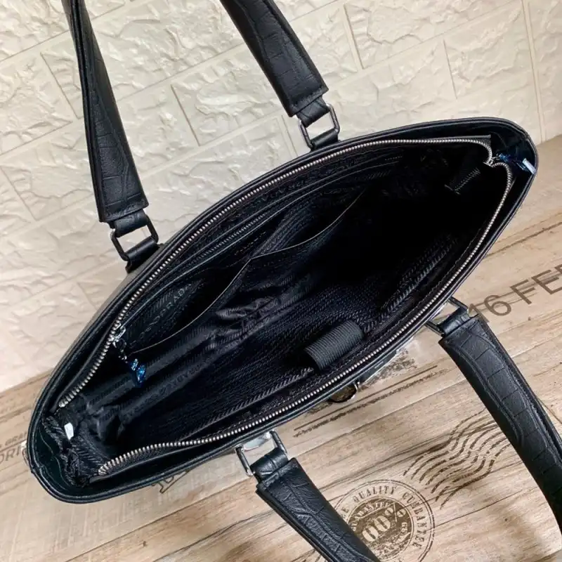 Pra*a bags 1910bb0098