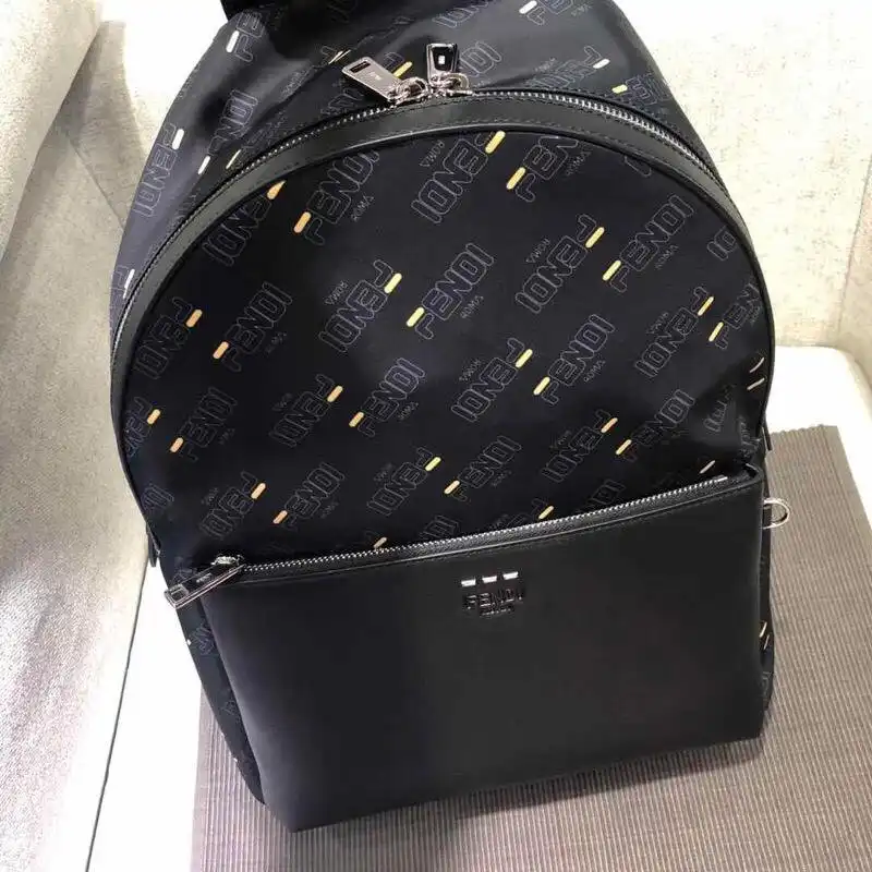 F**di bags 1917m0038