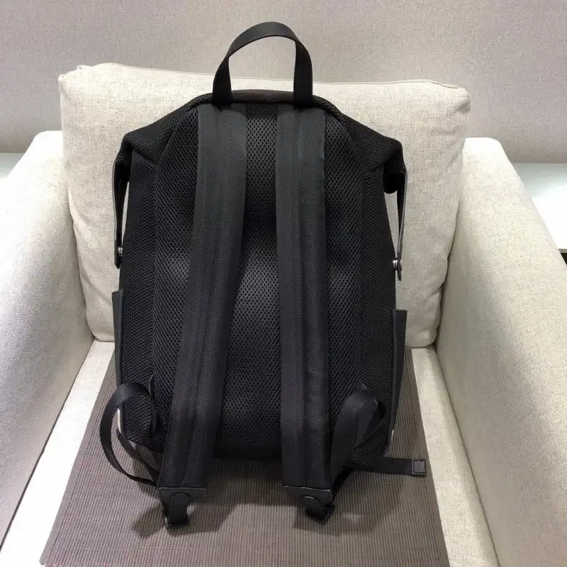 F**di bags 1917m0040