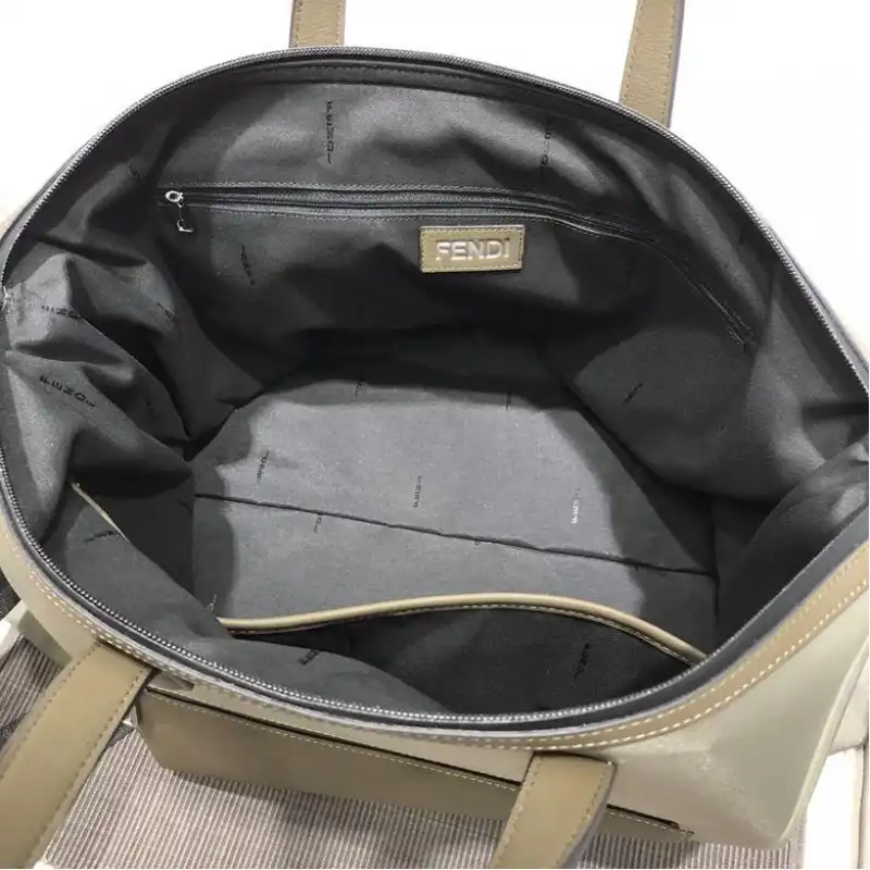 F**di bags 1917m0046