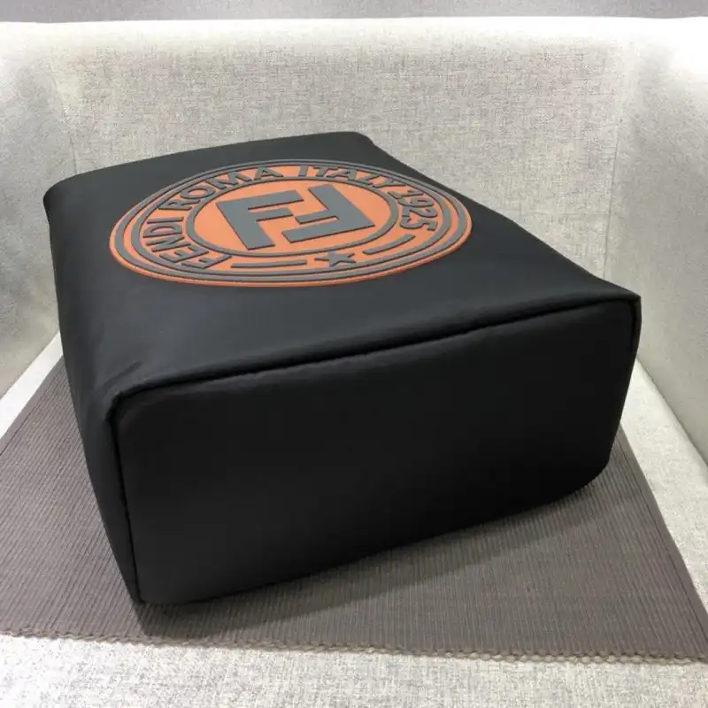 F**di bags 1917m0049