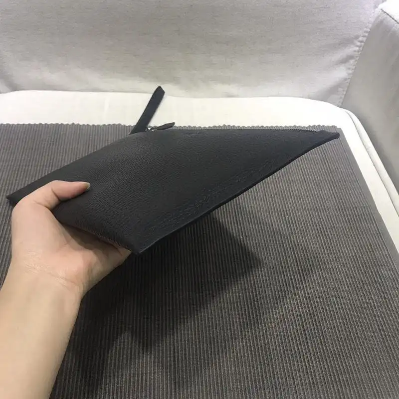 Pra*a bags 1917m0101