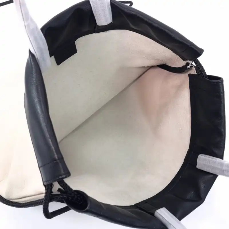 G*u*i bags 19b57g0024