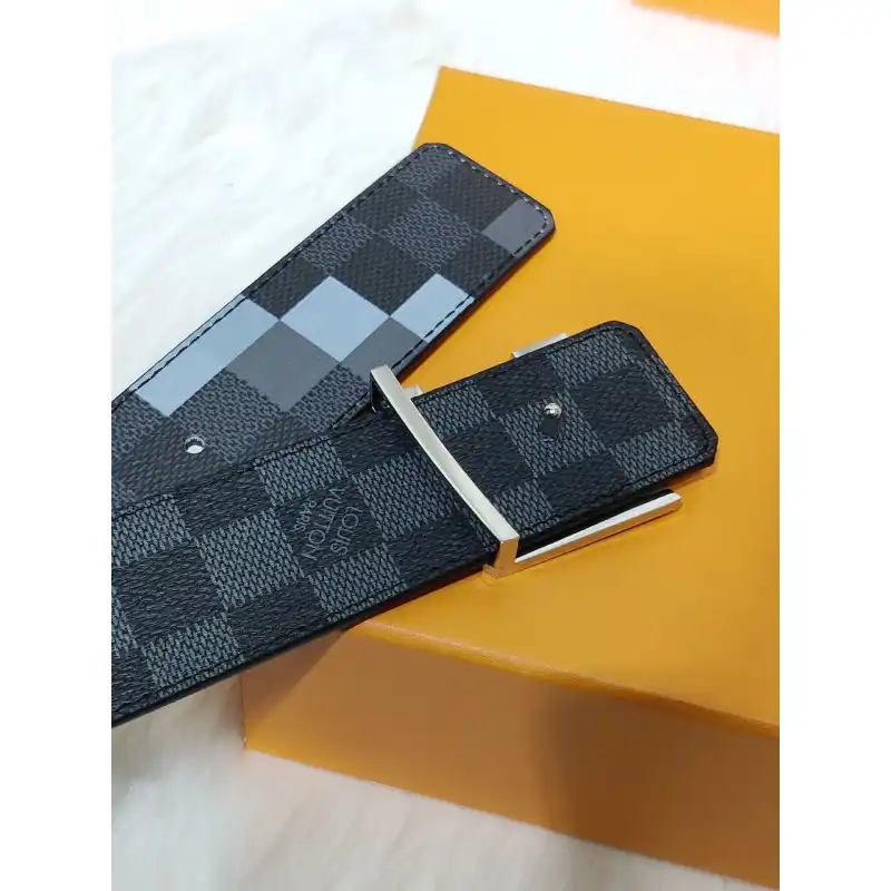 LV s Belte 19XIA0021