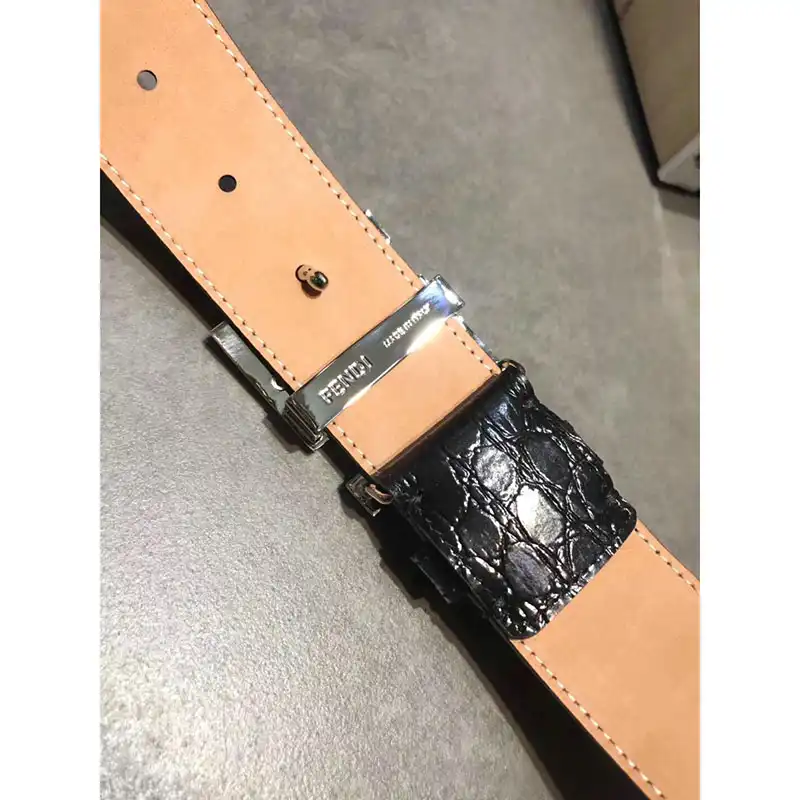 F**di s belte 19xf0051