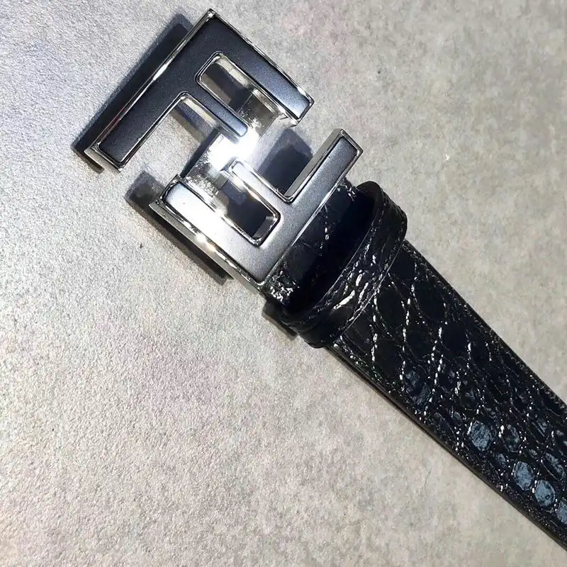 F**di s belte 19xf0051