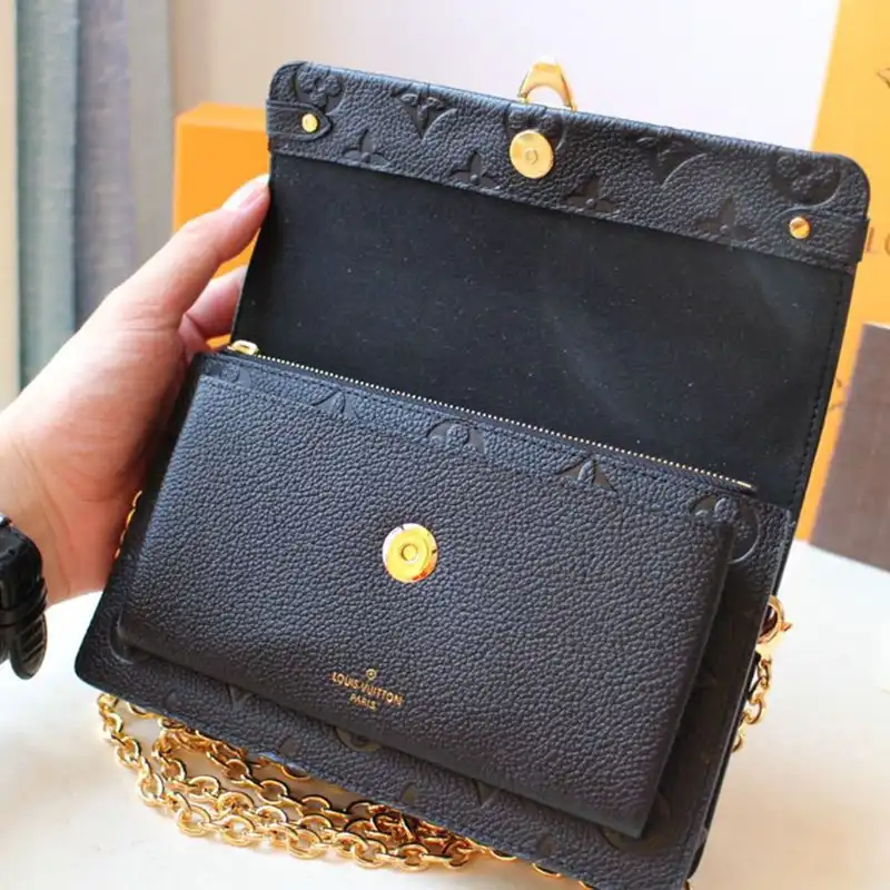 Pra*a bags 20dj570097