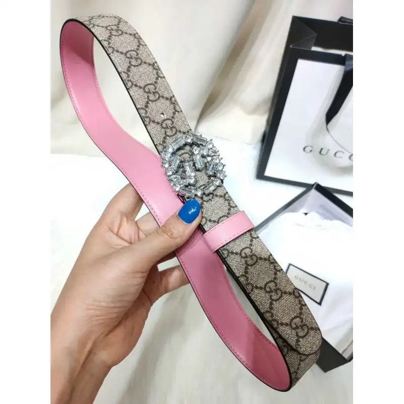 Pra*a bags 20b570157