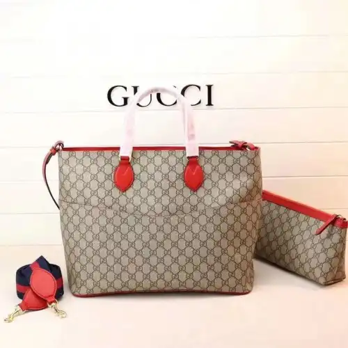 G*u*i bags 20b570214