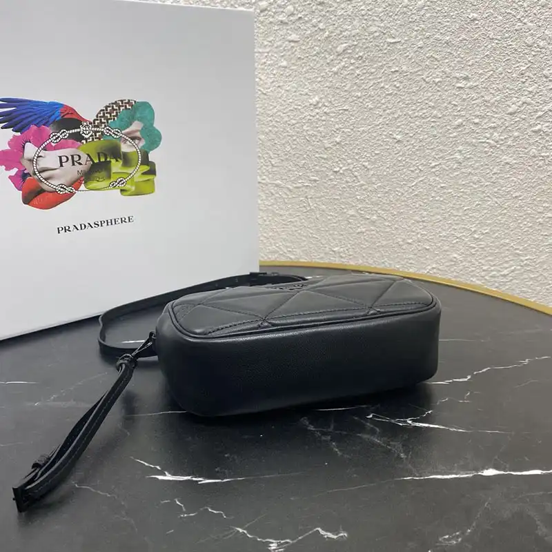 Pra*a bags 204b570048