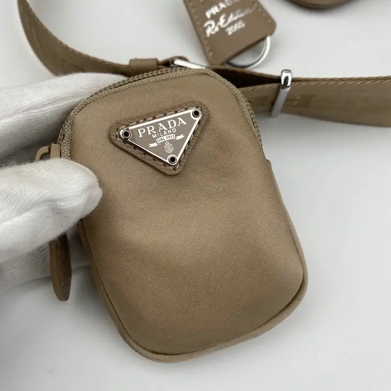 Pra*a bags 2101sh0034