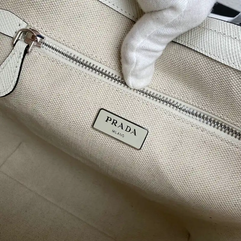 Pra*a bags 2104dj0039