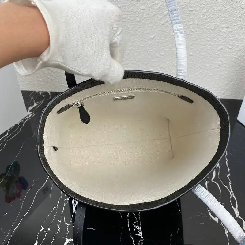 Pra*a bags 2104dj0040