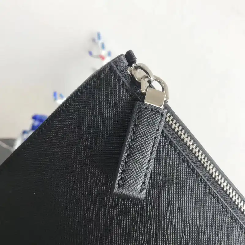 Pra*a bags 2107ya0002