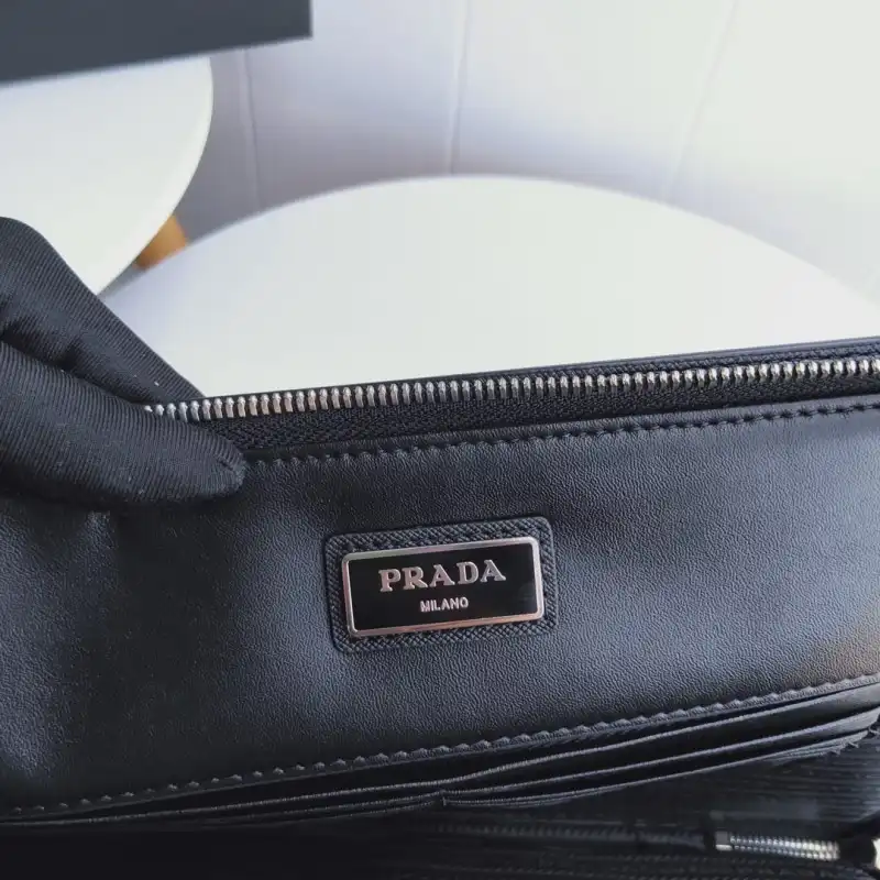 Pra*a bags 2107ya0004