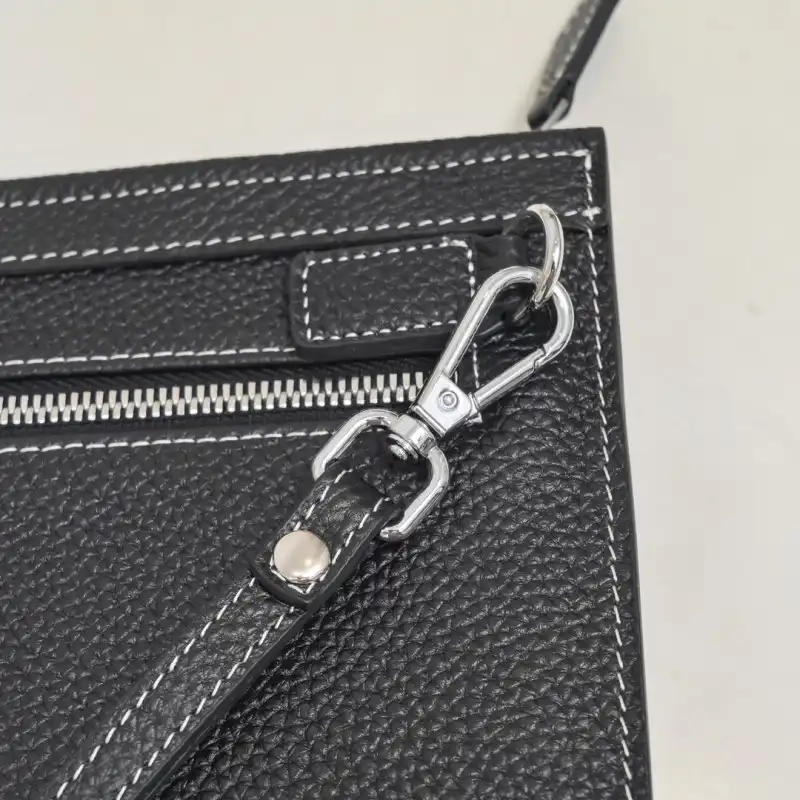 H**me5 bags 2107ya0060