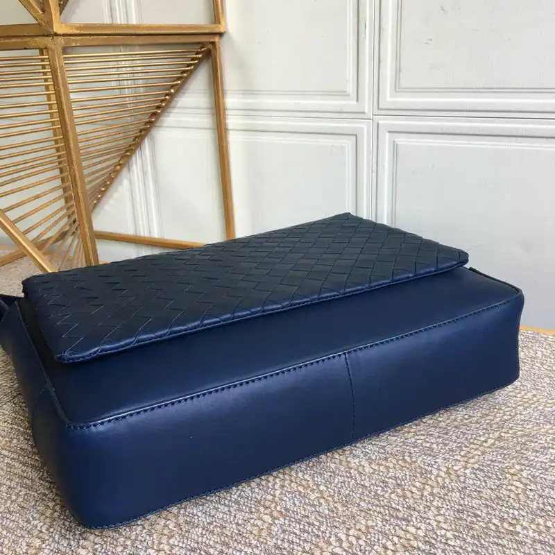 b0tt*ga Ven*ta bag 2108sf0208