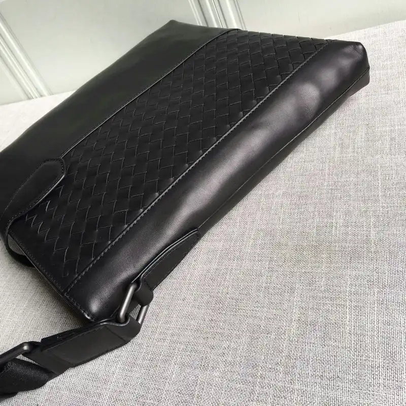 b0tt*ga Ven*ta bag 2108sf0210