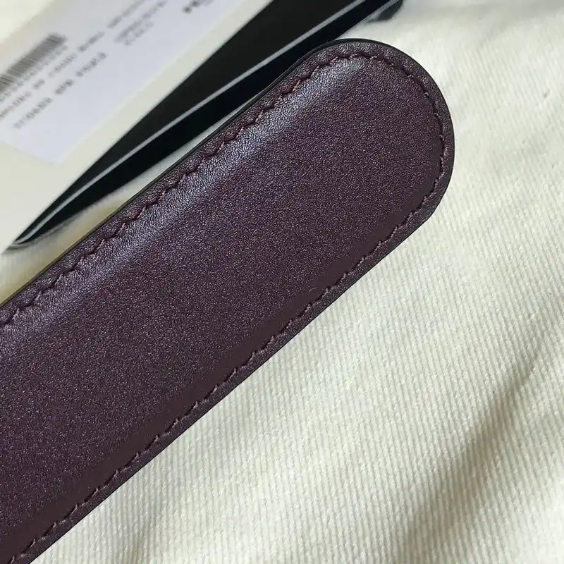 F**di belts 2110xf0018