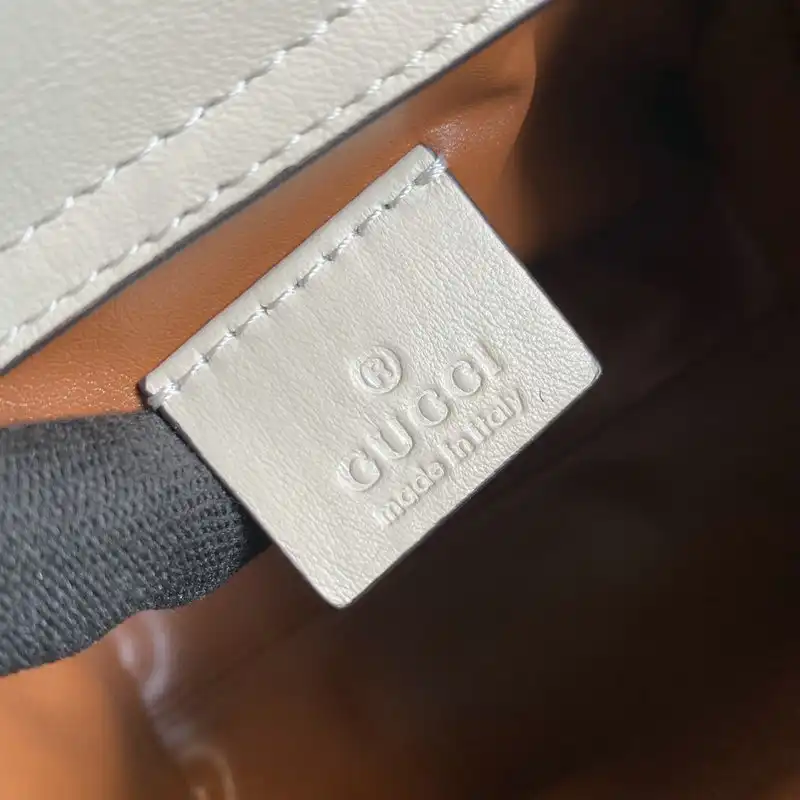 G*u*i bags 2110ya0061