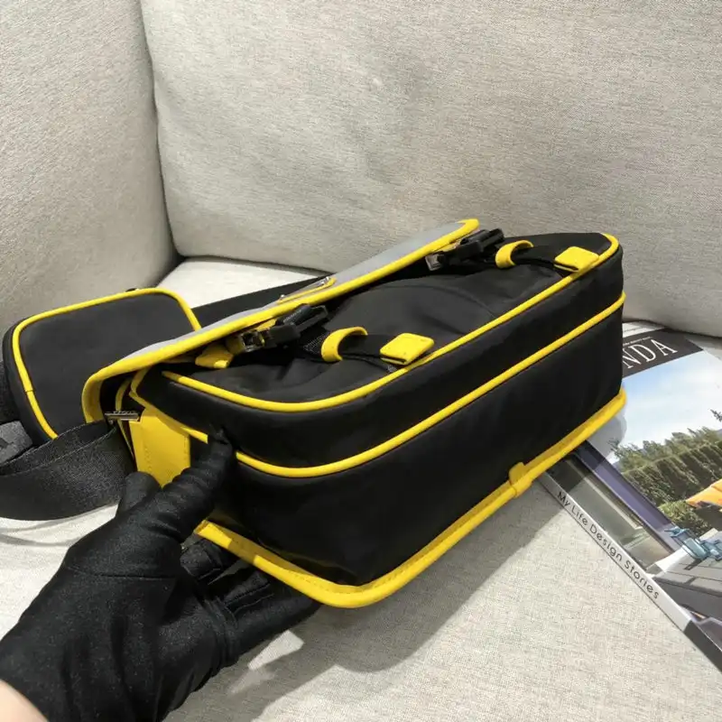 Pra*a s bags 2110yz0024