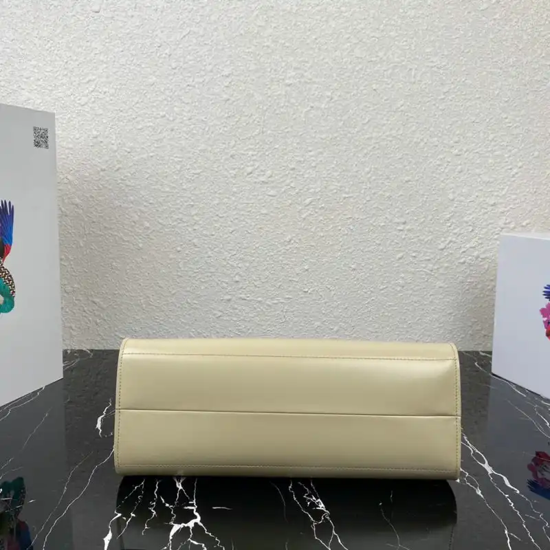 Pra*a bags 2111fy0034