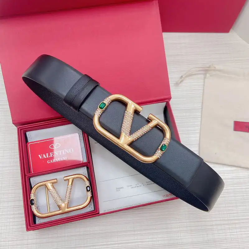 Va1e*ntin0 belts 2111xf0055