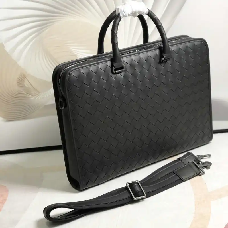 b0tt*ga Ven*ta bags 2111yz0089