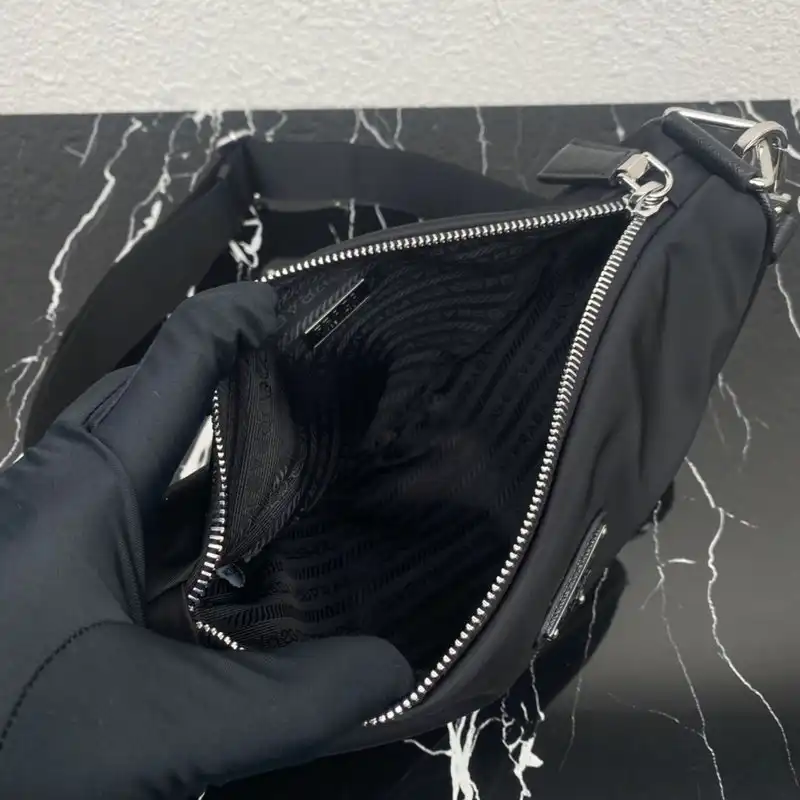 Pra*a bags 2112dj0097