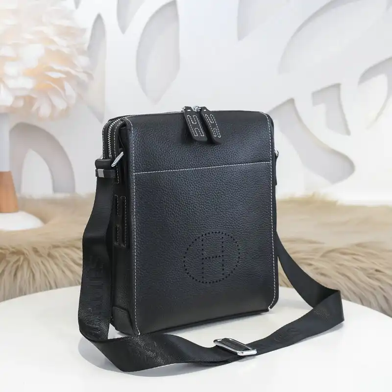 H**me5 bag 2112yz0035