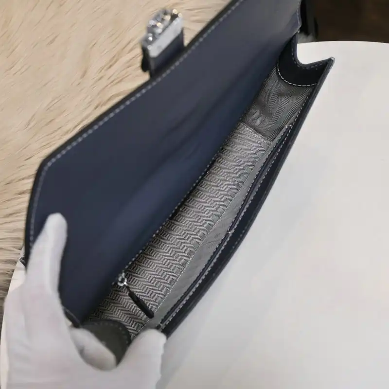 H**me5 bag 2112yz0044