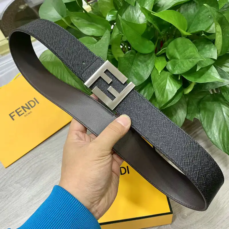 F**di belts 2204xa0053