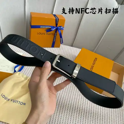 LV Belts 2204XA0069