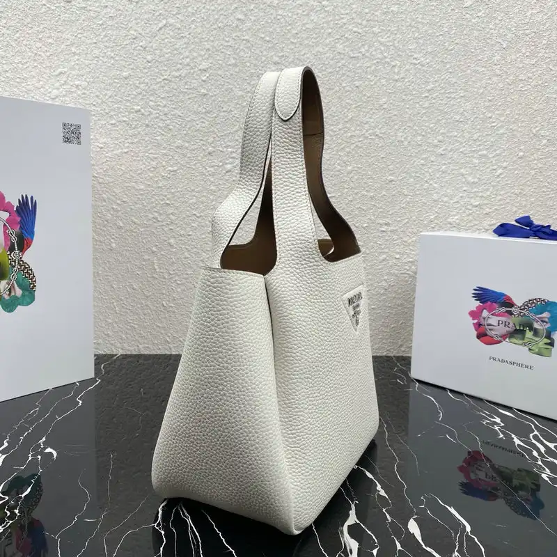 Pra*a bag 2204ya0048