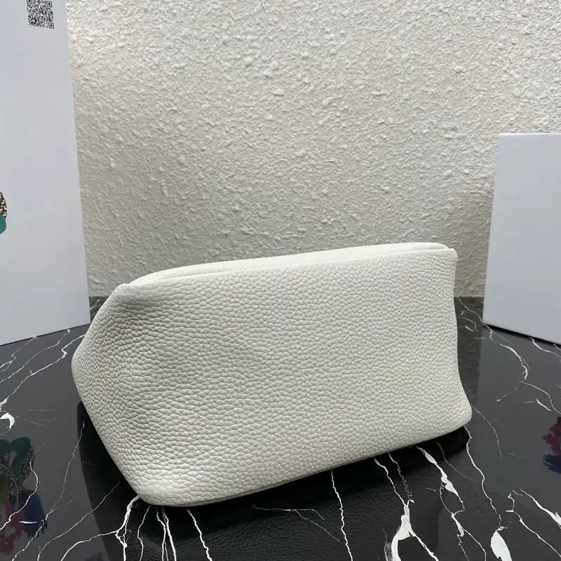 Pra*a bag 2204ya0048