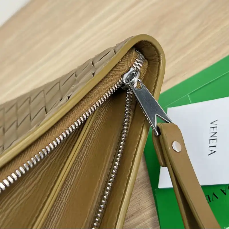 b0tt*ga Ven*ta bag 2209sf0019