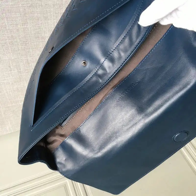 b0tt*ga Ven*ta bag 2209sf0072