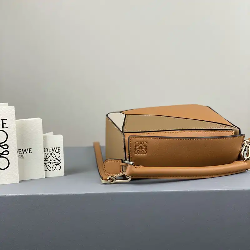 L0ew* bag 2209sw0018