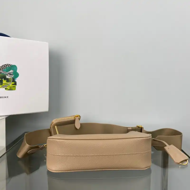 Pra*a bag 2209yz0052