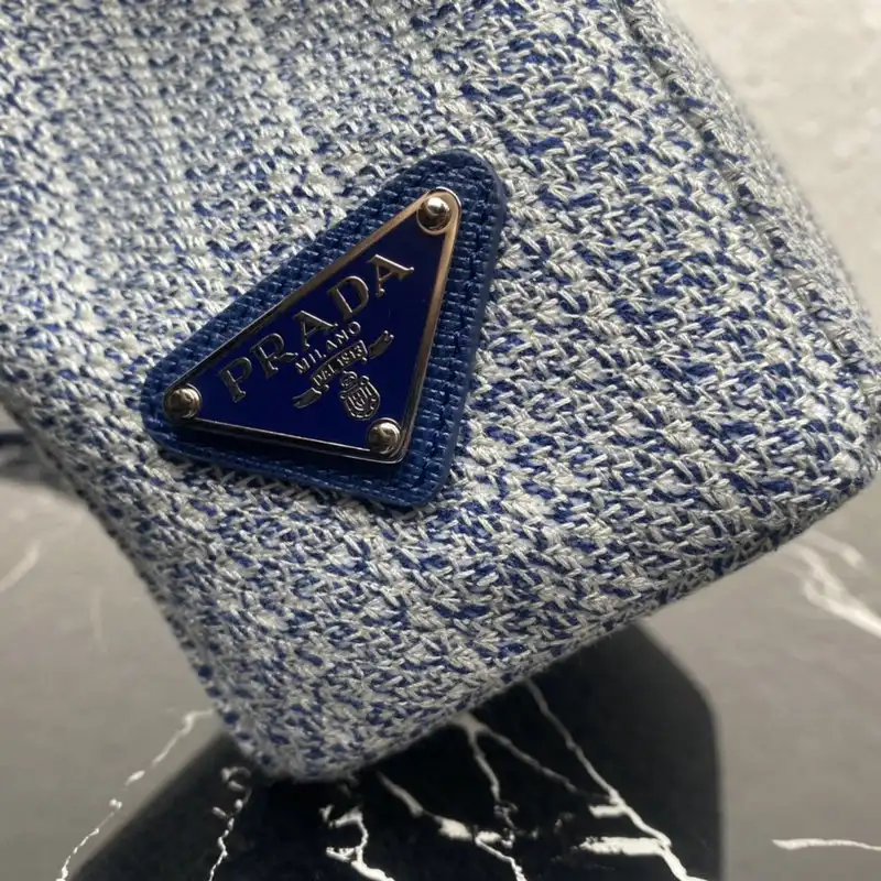 Pra*a bag 2209yz0090