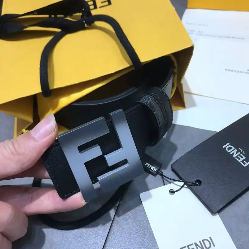 F**di belts 2210xf0004