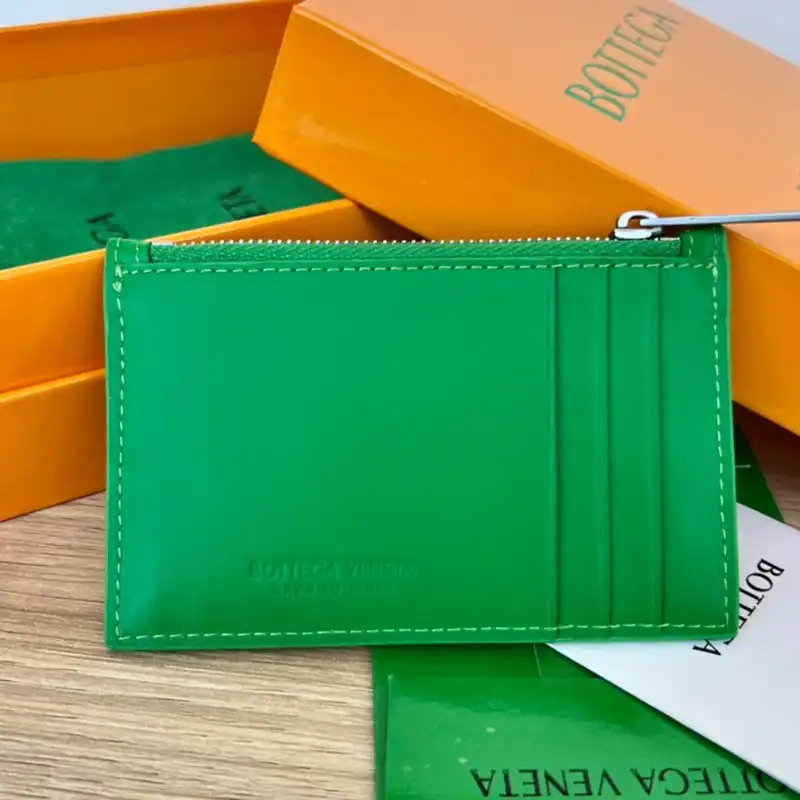 b0tt*ga Ven*ta bag 2211sf0043