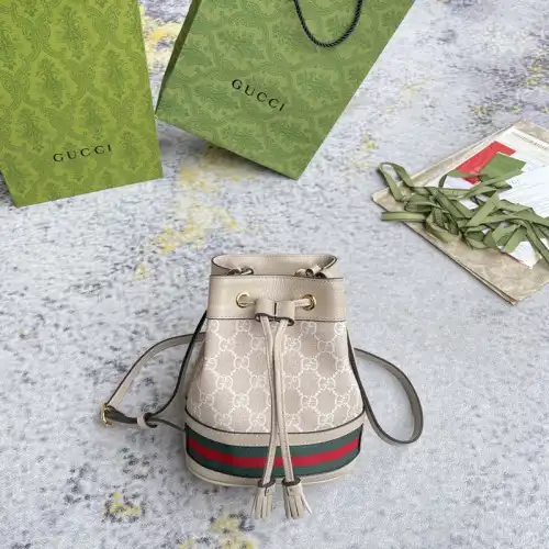 G*u*i bag 2212dj0030