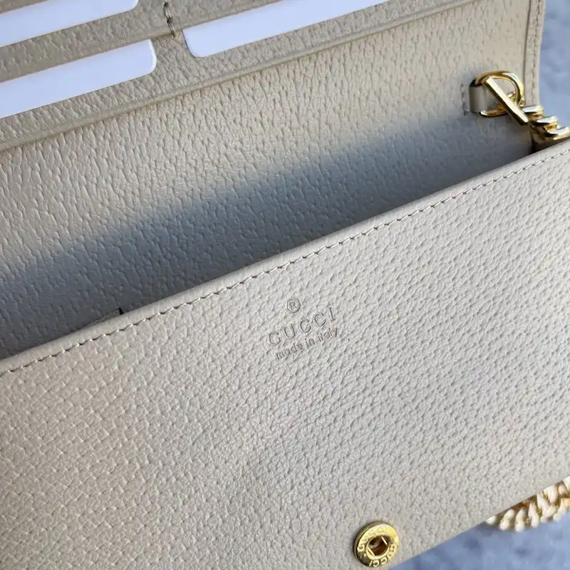 G*u*i bag 2212dj0034