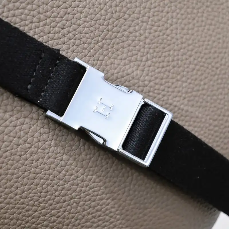 H**me5 bag 2212yz0034