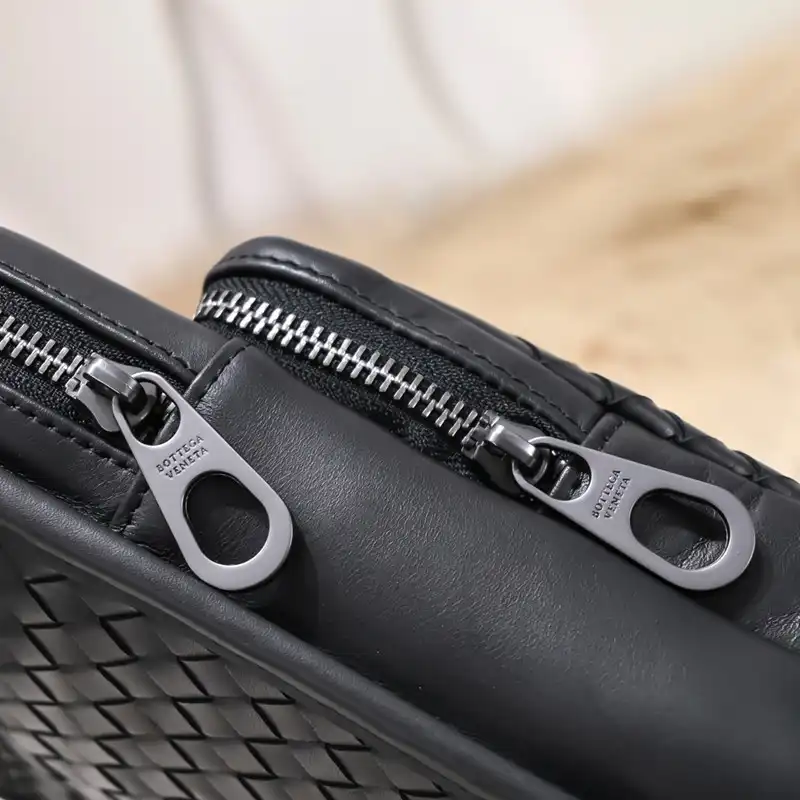 b0tt*ga Ven*ta bag 2212yz0051